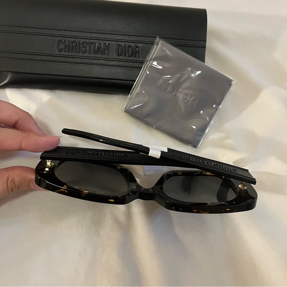 New Christian Dior "Wildior S3U" square sunglasses $470 Brown and Gray - Picture 9 of 16